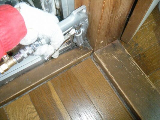 値段は以前のハウスメーカーに依頼した時の半額以下でした