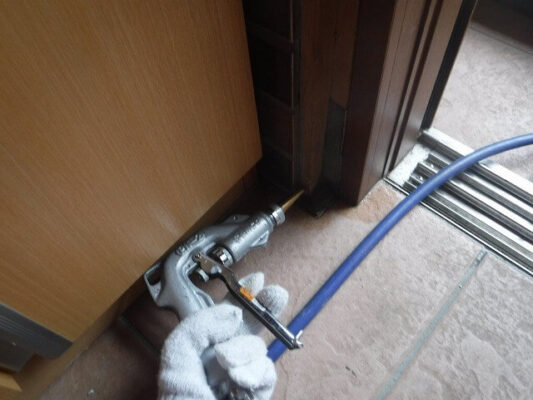 嫌な顔1つせずに爽やかな笑顔で対応してください感謝です