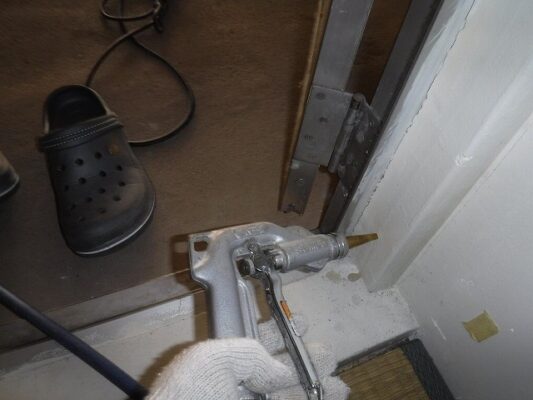 一度もシロアリ対策をしていなかったので念のため点検を依頼