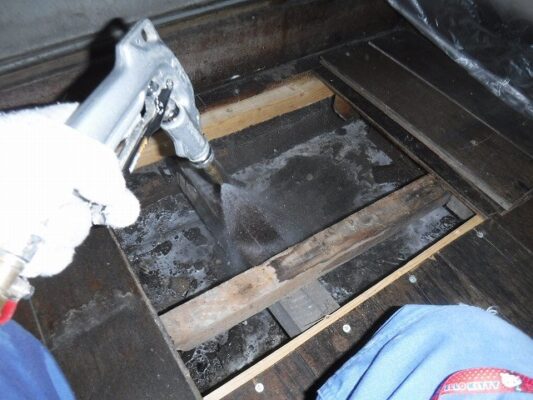 昔の家なので作業が大変だったと思いますが、丁寧に対応してくれました。