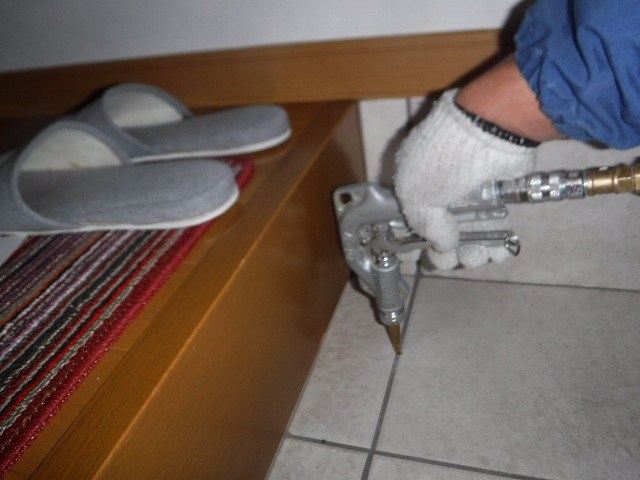 大阪府大阪市R.N様のシロアリ駆除工事